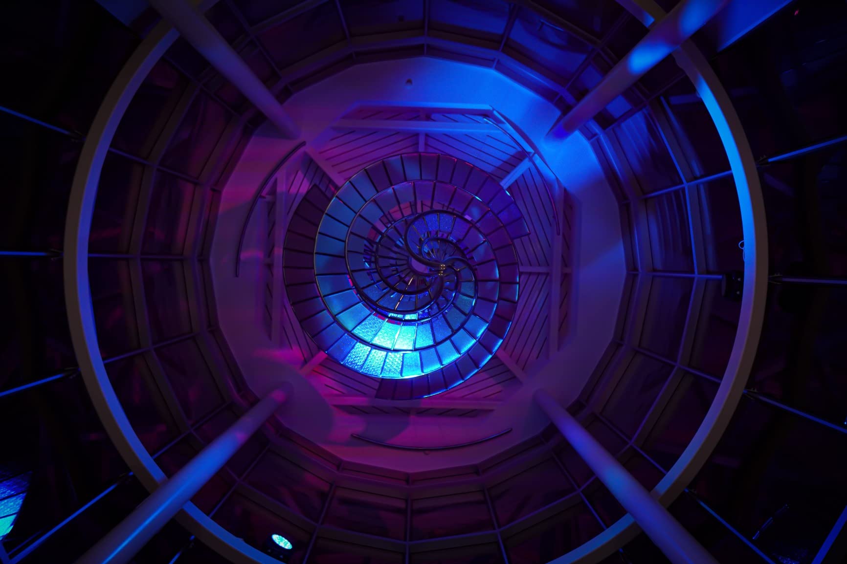 Sigma 16mm f/1.4 DC DN Contemporary Lens for Sony E (402965) Black - Customer Photo 1