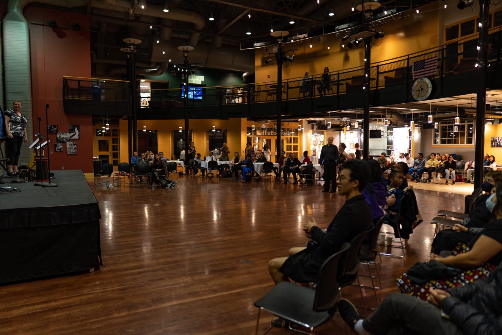 Sigma 16mm f/1.4 DC DN Contemporary Lens for Sony E (402965) Black - Customer Photo 3