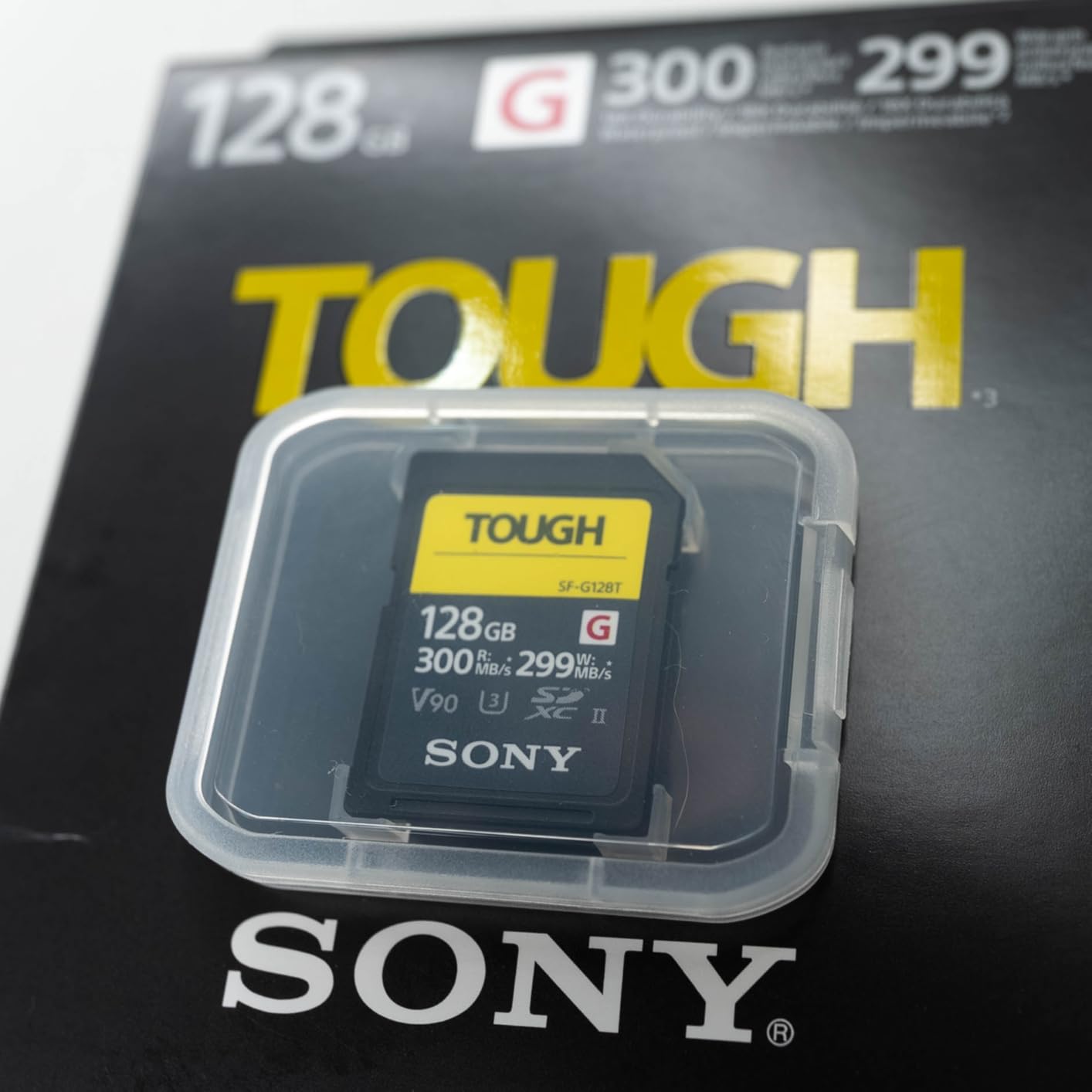 Sony TOUGH-G series SDXC UHS-II Card 128GB, V90, CL10, U3, Max R300MB/S, W299MB/S - Customer Photo 1