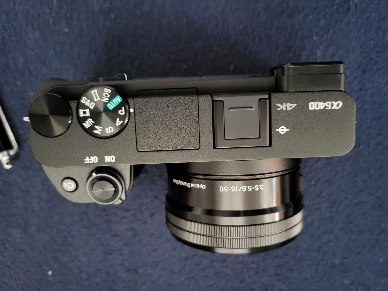 Sony Alpha a6400 Mirrorless Camera: Compact APS-C Interchangeable Lens Digital Camera with Real-Time Eye Auto Focus, 4K Video, Flip Screen & 16-50mm Lens - E Mount Compatible - ILCE-6400L/B, Black - Customer Photo 1