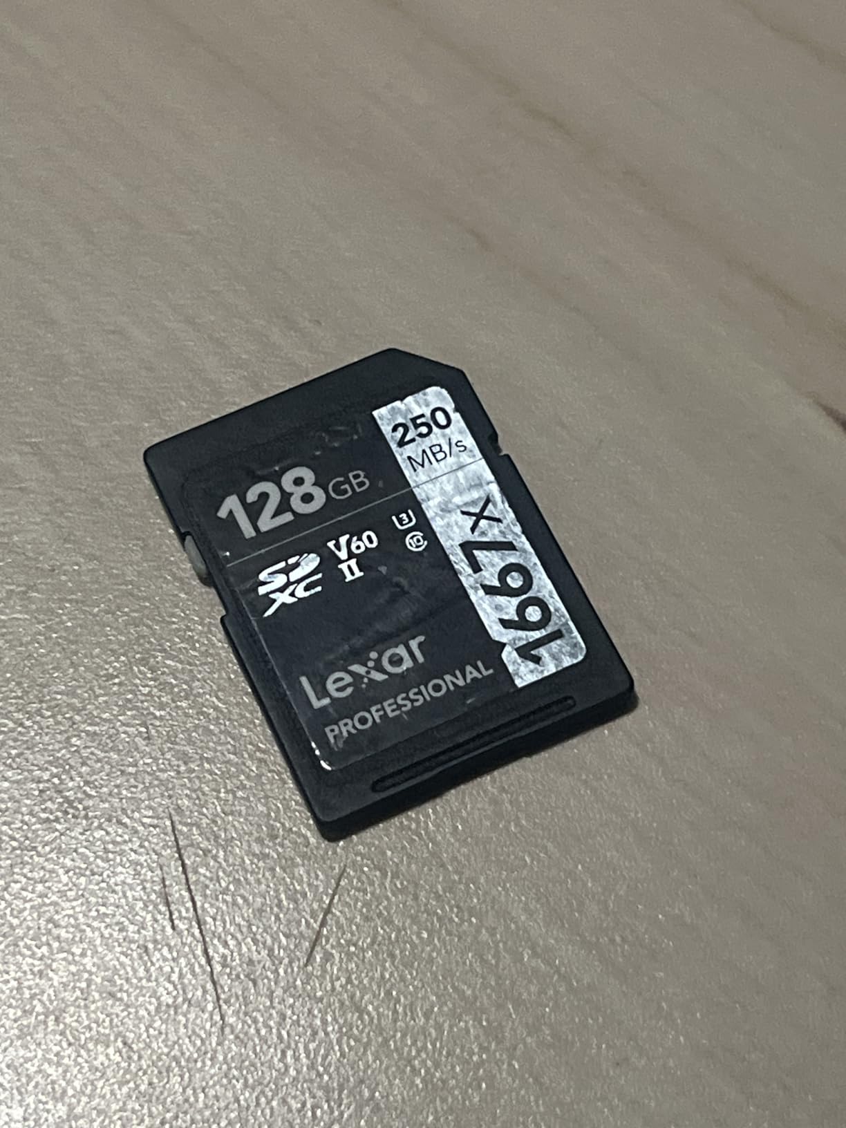 Lexar 128GB Professional 1667x SD Card, UHS-II, C10, U3, V60, Full HD, 4K, Up To 250MB/s Read SDXC Memory Card customer photo 1