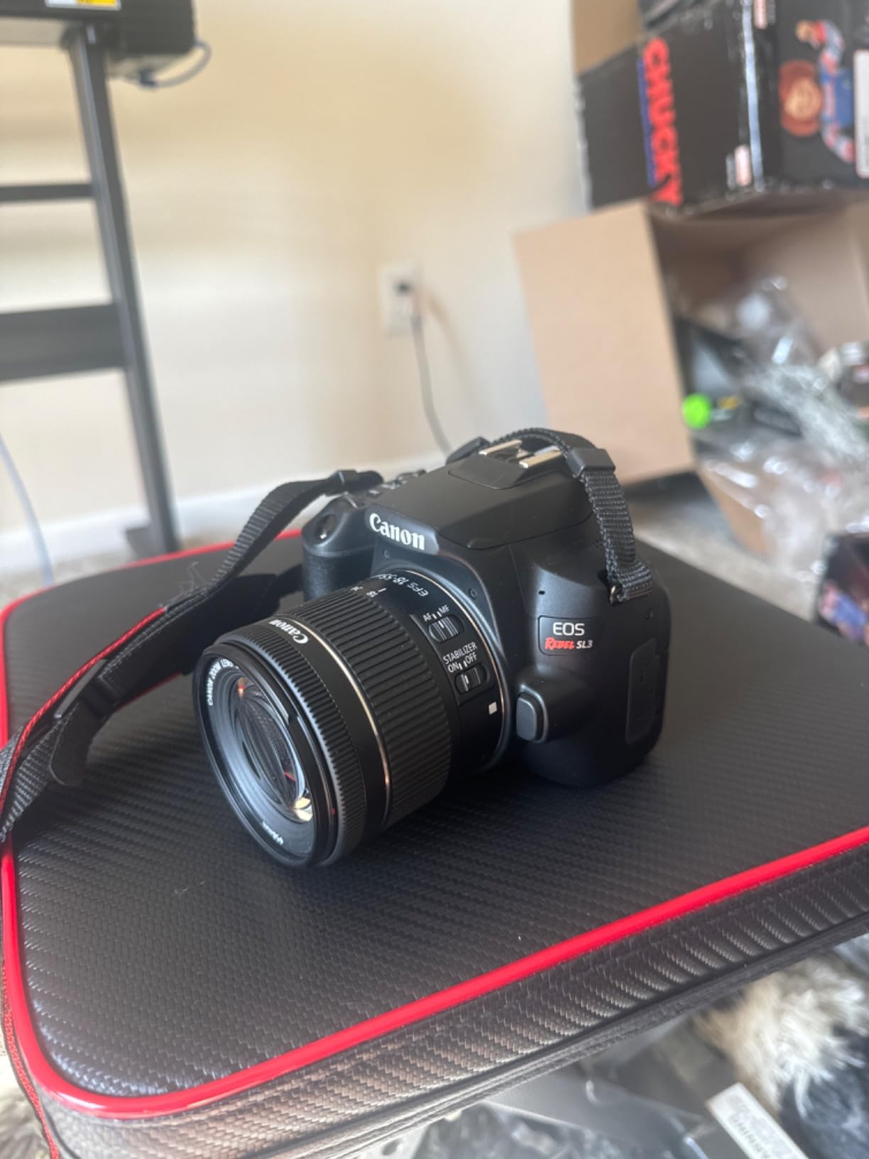 Canon EOS Rebel SL3 Digital SLR Camera with EF-S 18-55mm Lens kit, Built-in Wi-Fi, Dual Pixel CMOS AF and 3.0 Inch Vari-Angle Touch Screen, Black - Customer Photo 1