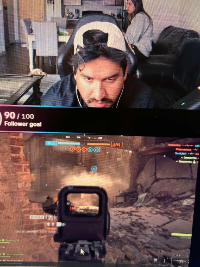 Logitech C920x HD Pro PC Webcam, Full HD 1080p/30fps Video, Clear Audio, HD Light Correction - Customer Photo 1