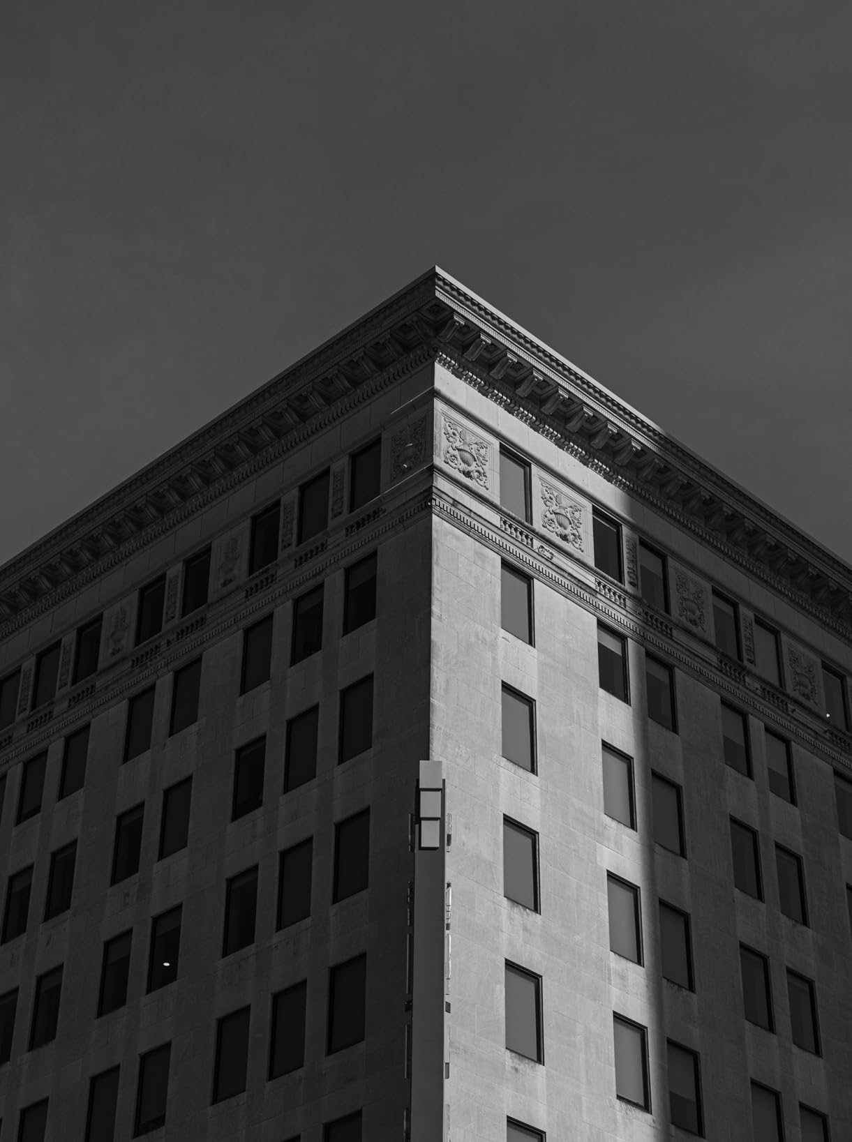 Canon EOS RP Full-Frame Mirrorless Interchangeable Lens Camera + RF24-105mm Lens F4-7.1 is STM Lens Kit- Compact and Lightweight for Traveling and Vlogging, Black (3380C132) - Customer Photo 4