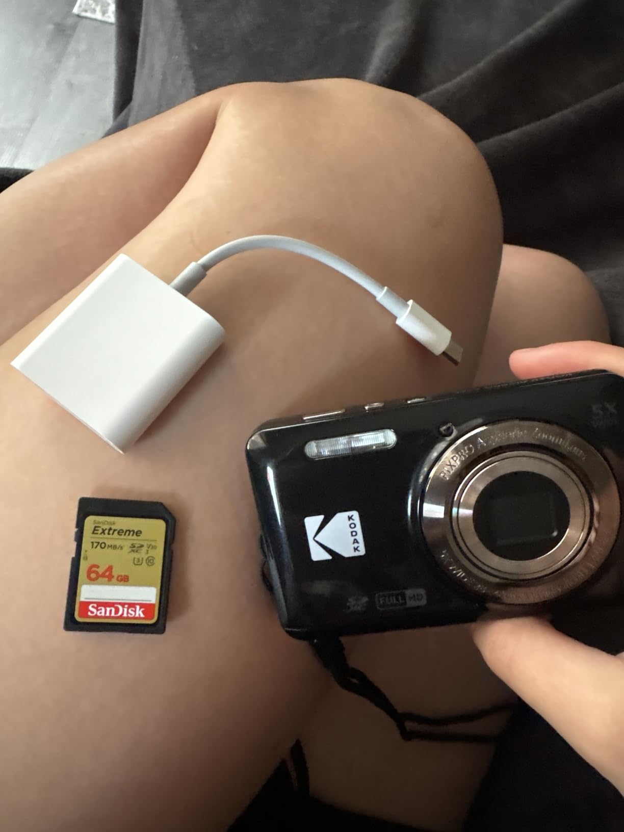 SanDisk 256GB Extreme SDXC UHS-I Memory Card - C10, U3, V30, 4K, UHD, SD Card - SDSDXVV-256G-GNCIN - Customer Photo 3