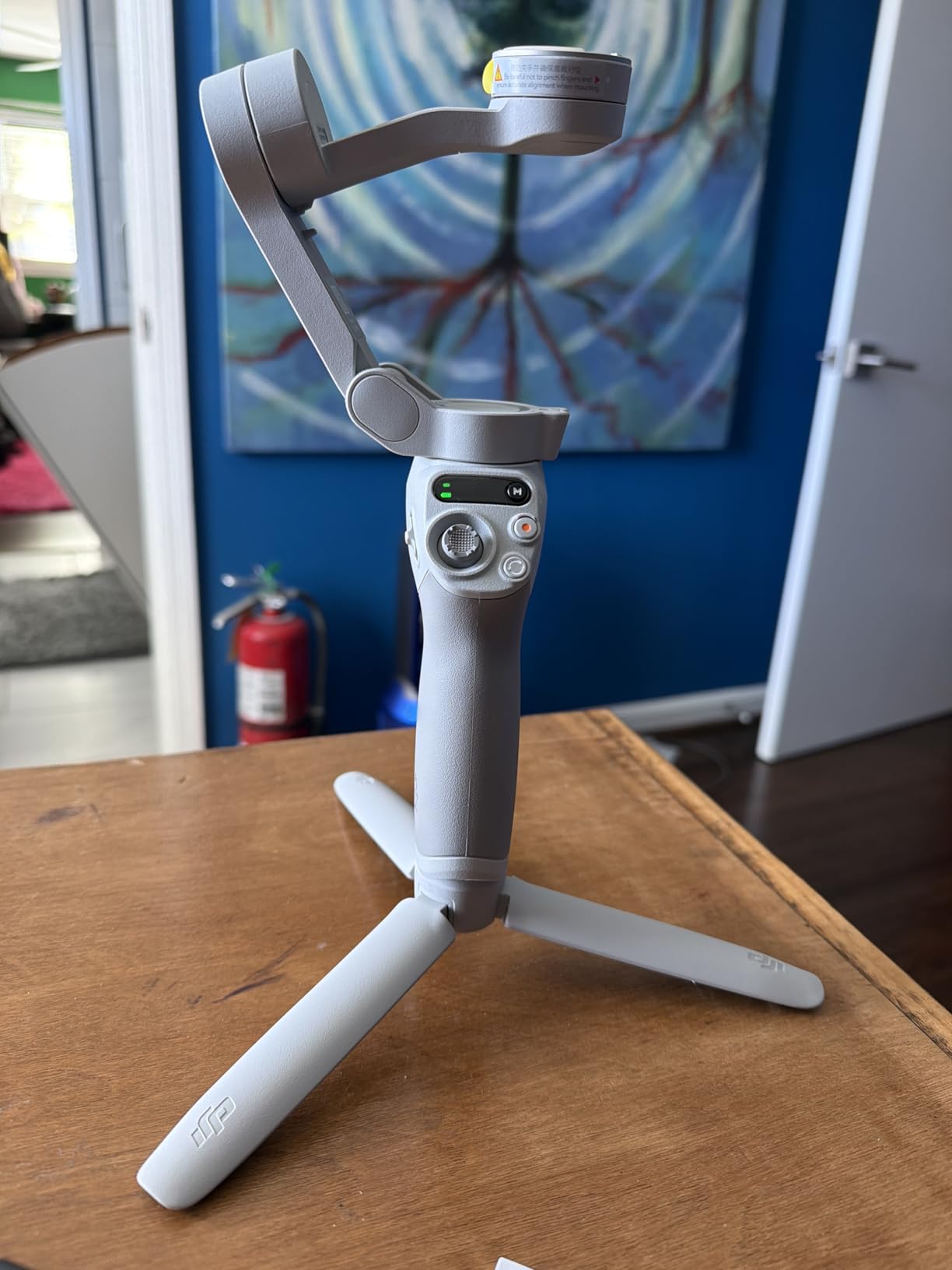 DJI Osmo Mobile SE, 3-Axis Phone Gimbal for iPhone, Android, Built-in Tripod, Selfie Stick, Gimbal Stabilizer for iphone, Andriod, ActiveTrack 6.0, Vlogging Stabilizer for Youtube, TikTok, Travel Customer Review DJI Osmo Mobile SE, 3-Axis Phone Gimbal for iPhone, Android, Built-in Tripod, Selfie Stick, Gimbal Stabilizer for iphone, Andriod, ActiveTrack 6.0, Vlogging Stabilizer for Youtube, TikTok, Travel - Customer Photo 1