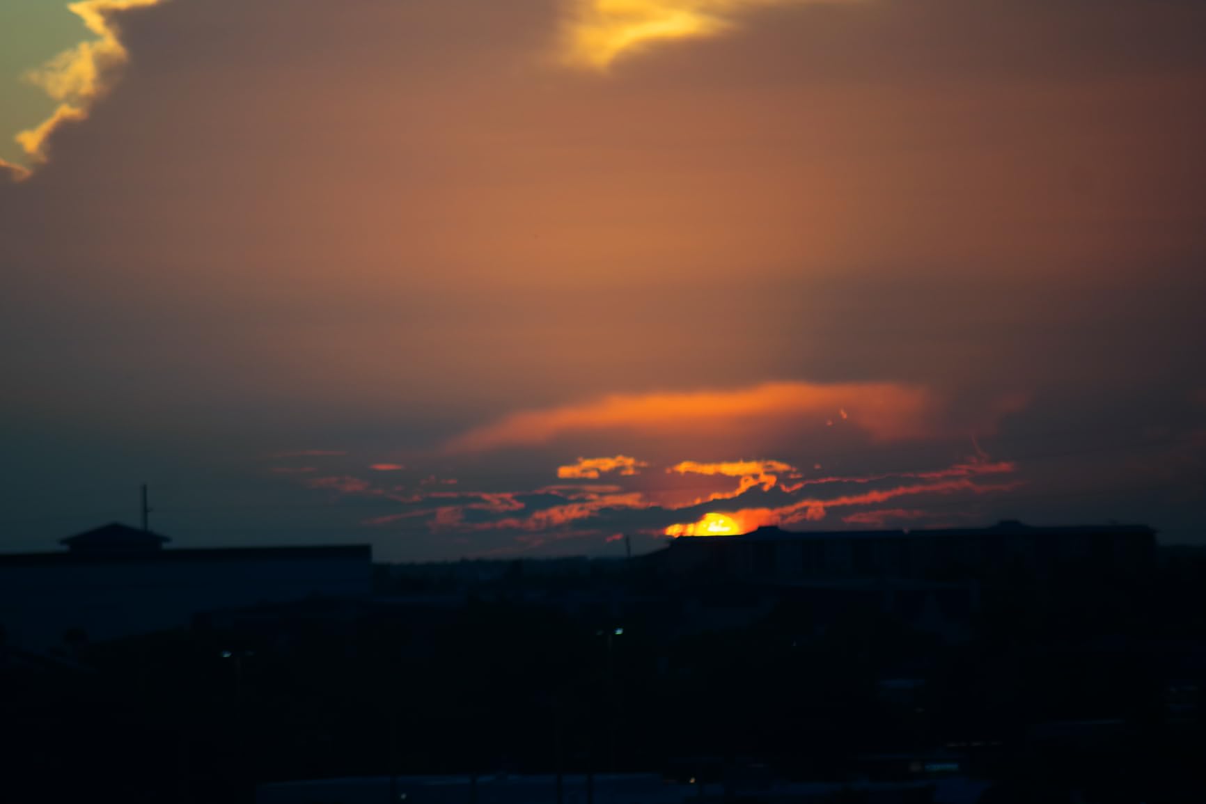 PENTAX KF APS-C Digital SLR Camera 18-55 WR kit with Dustproof, Weather-Resistant and Vari-Angle LCD Monitor, Black customer photo 2