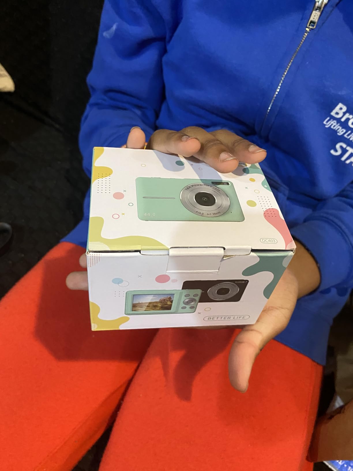 Digital Camera, FHD 1080P Digital Point and Shoot Camera with 16X Zoom Anti Shake, Compact Small Camera for Boys Girls Kids - Customer Photo 2