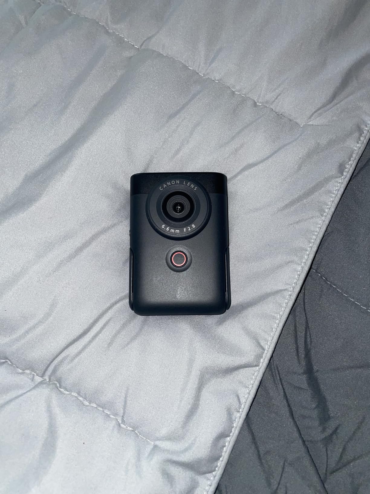 Canon PowerShot V10 Compact Vlogging Camera, 1