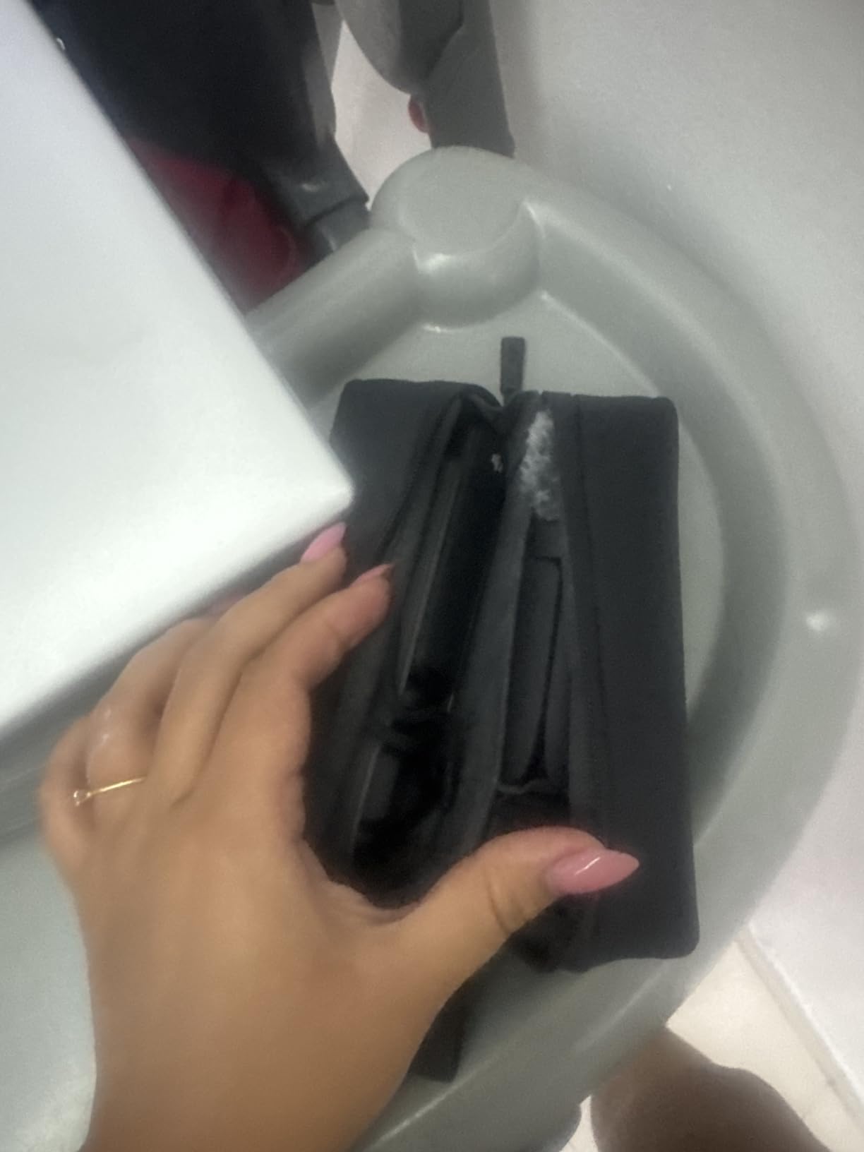 DJI Osmo Pocket 3 Creator Combo, 1'' CMOS, 4K Resolution/120fps Vlog Camera, 3-Axis Stabilization, Face/Object Tracking, Mic Included for Clear Sound, Digital Camera for YouTube customer photo 1