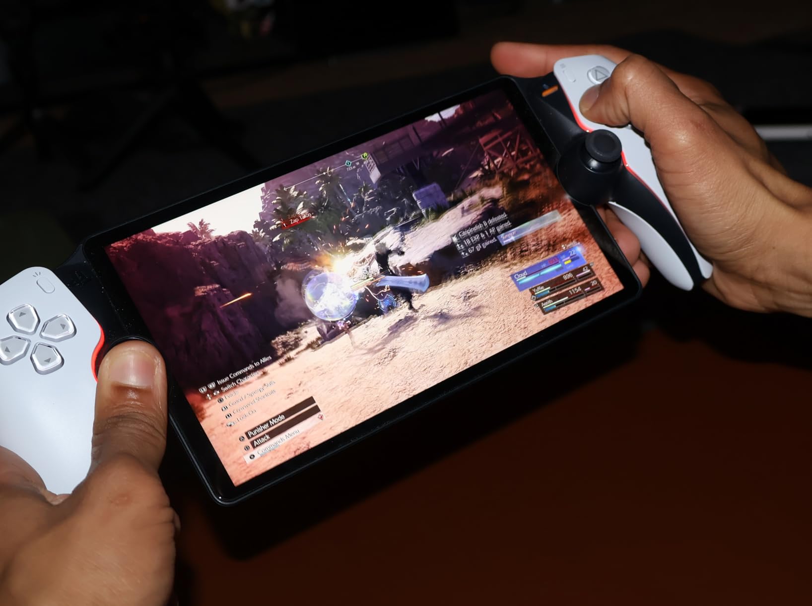 PlayStation 5 Portal Remote Player customer photo 2