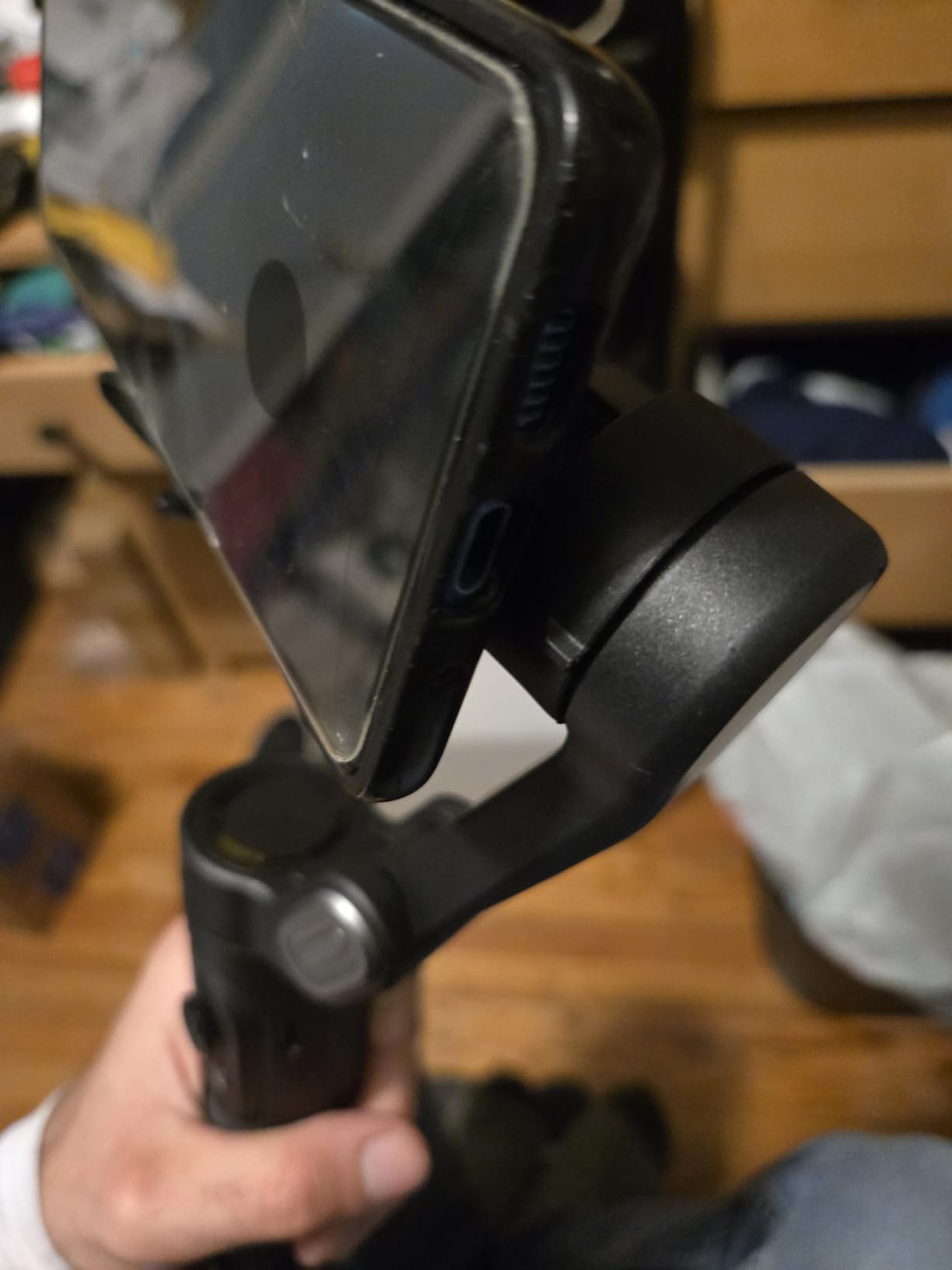 AOCHUAN Gimbal Stabilizer for Smartphone, iPhone Gimbal w/Focus Wheel Face/Object Tracking for iPhone 16 15 Pro Max/Android Foldable 3-Axis Handheld Phone Stabilizer for Video Recording -Smart XE Customer Review AOCHUAN Gimbal Stabilizer for Smartphone, iPhone Gimbal w/Focus Wheel Face/Object Tracking for iPhone 16 15 Pro Max/Android Foldable 3-Axis Handheld Phone Stabilizer for Video Recording -Smart XE - Customer Photo 5