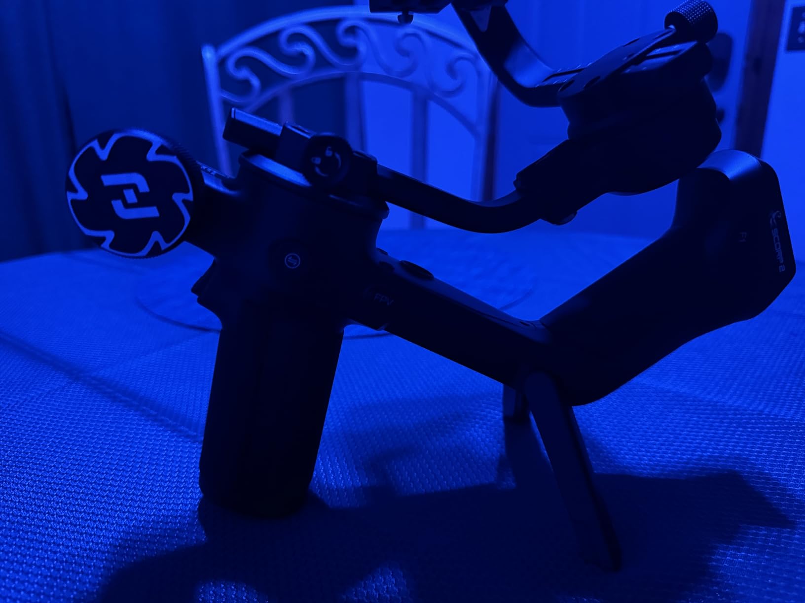 FeiyuTech SCORP 2 Gimbal Stabilizer for DSLR and Mirrorless Camera, Integrated Al Tracking Sensor, 3-Axis Camera Stabilizer for Sony Canon Panasonic Nikon, 2.5kg Payload Touch Screen Vertical Shooting - Customer Photo 1