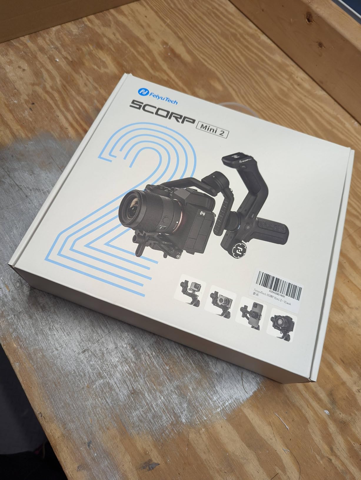 Feiyu SCORP Mini-2 All-in-1 Gimbal Stabilizer Mirrorless Cameras, Action Camera and Smartphones. Built in AI Facial Tracking Sensor | Gesture Control | Dual-Handle Grip | Payload 2.65 lbs - Black - Customer Photo 1