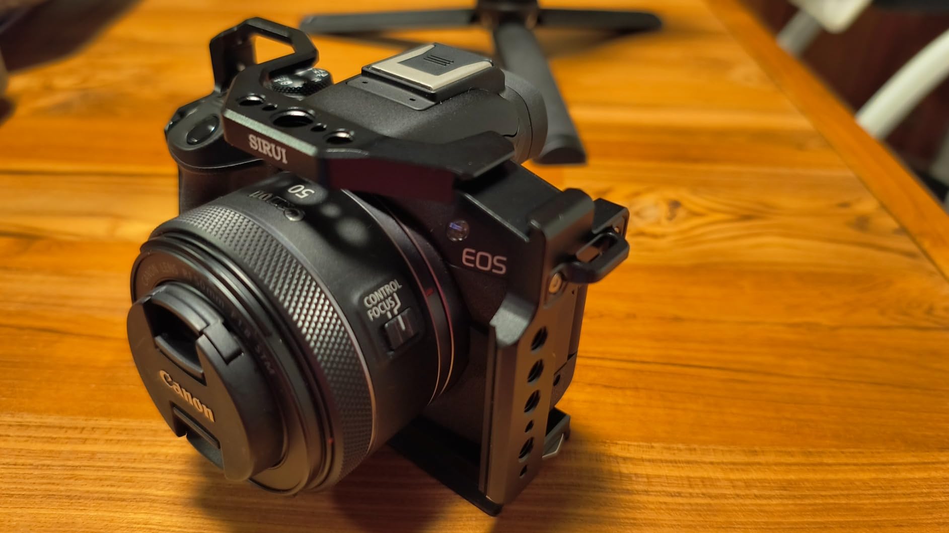 SIRUI Camera Cage for Canon EOS R8 with Cable Clamp for HDMI, Quick Release Plate for Arca/for Manfrotto, Cold Shoe, NATO Rail and Multiple Mount Point, AM-EOSR8 - Customer Photo 1