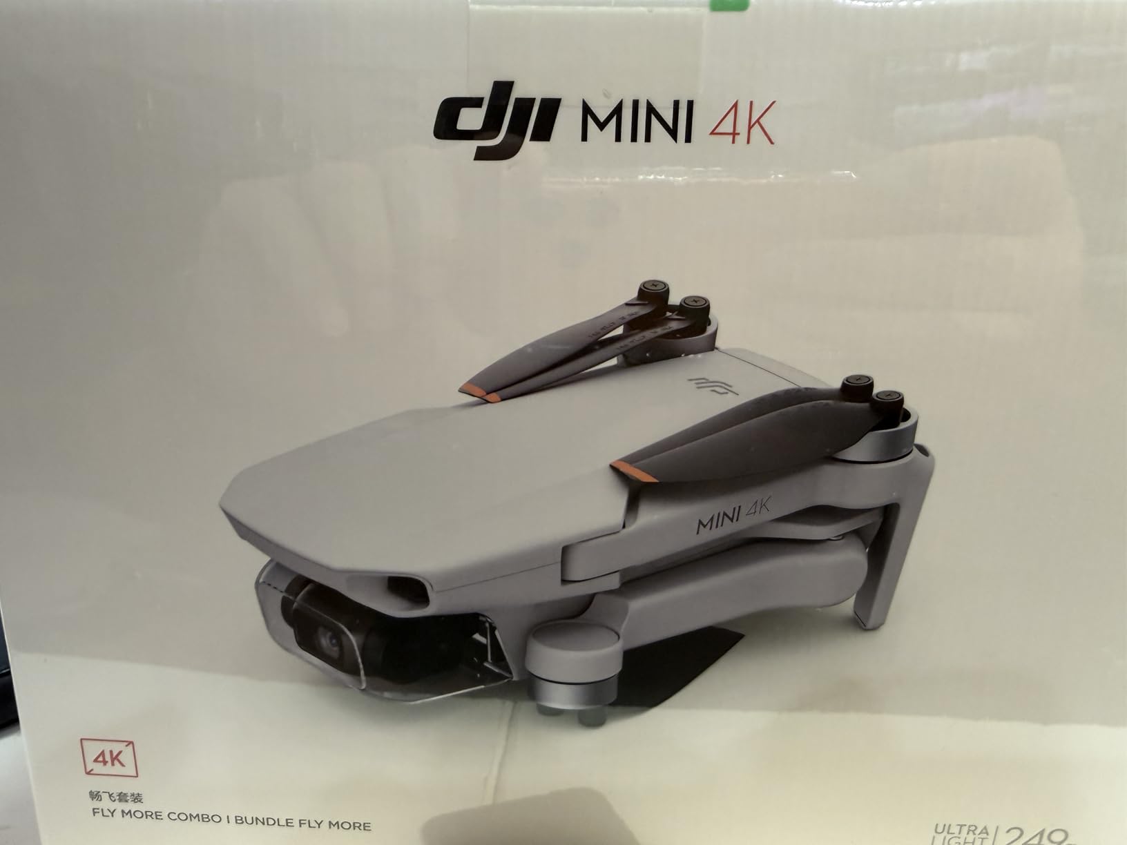 DJI Mini 4K, Drone with 4K UHD Camera for Adults, Under 249 g, 3-Axis Gimbal Stabilization, 10km Video Transmission, Auto Return, Wind Resistance, 1 Battery for 31-Min Max Flight Time, Intelligent Flight - Customer Photo 2