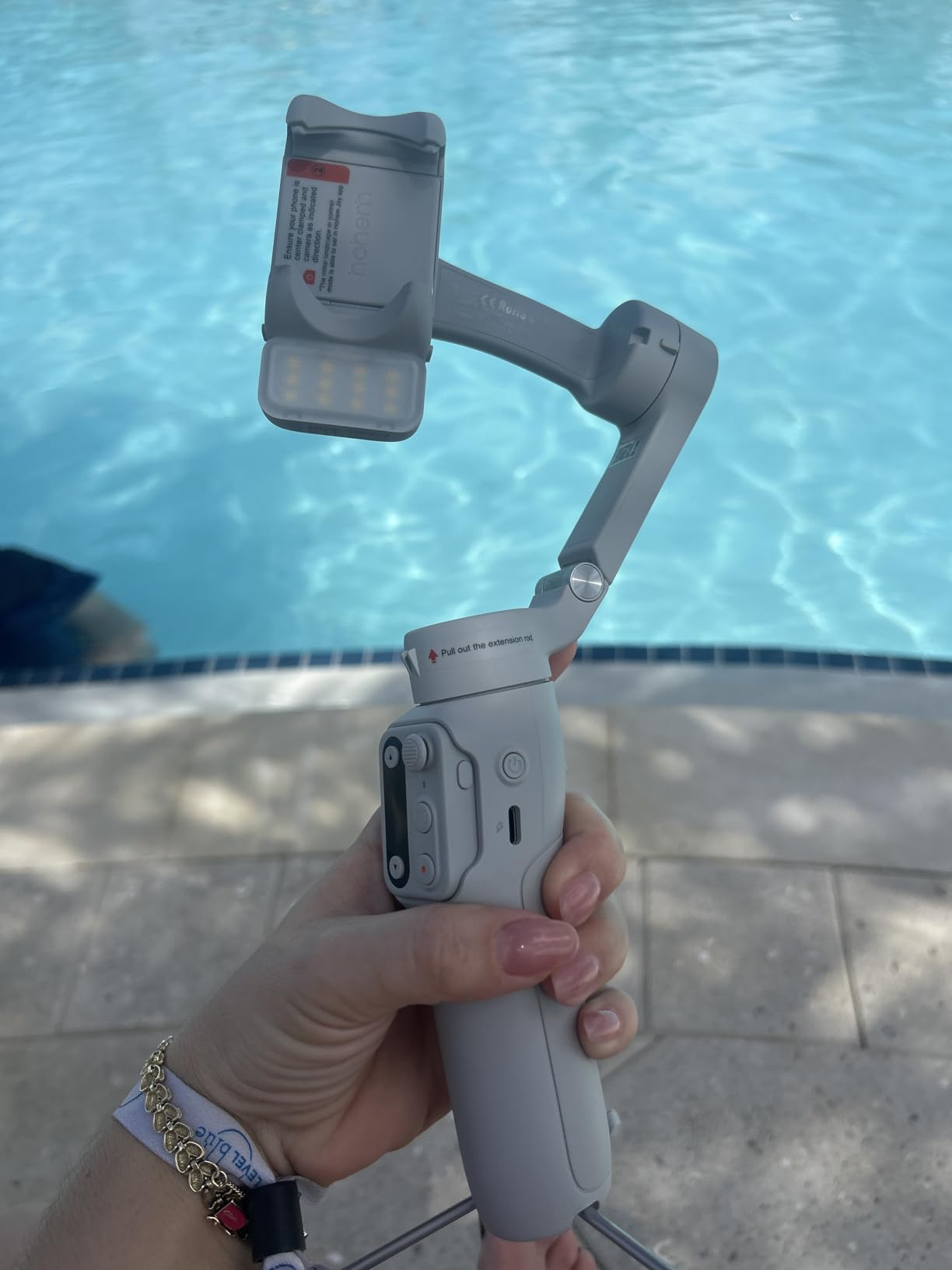 Hohem iSteady X3 Gimbal Stabilizer for iPhone, Foldable Phone Gimbal Object Tracking, Remote Control, 3-Axis Phone Stabilizer Built-in Extendable Rod & Tripod, Fill Light for Video Recording, YouTube Customer Review Hohem iSteady X3 Gimbal Stabilizer for iPhone, Foldable Phone Gimbal Object Tracking, Remote Control, 3-Axis Phone Stabilizer Built-in Extendable Rod & Tripod, Fill Light for Video Recording, YouTube - Customer Photo 1