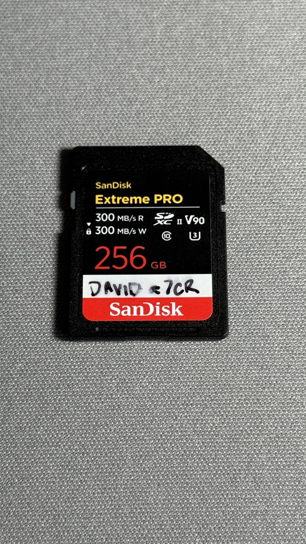 SanDisk 256GB Extreme PRO SDXC UHS-II Memory Card - Up to 300MB/s Read and Write speeds, V90, 8K, 4K UHD, SD Card - SDSDXDM-256G-GN4IN customer photo 2