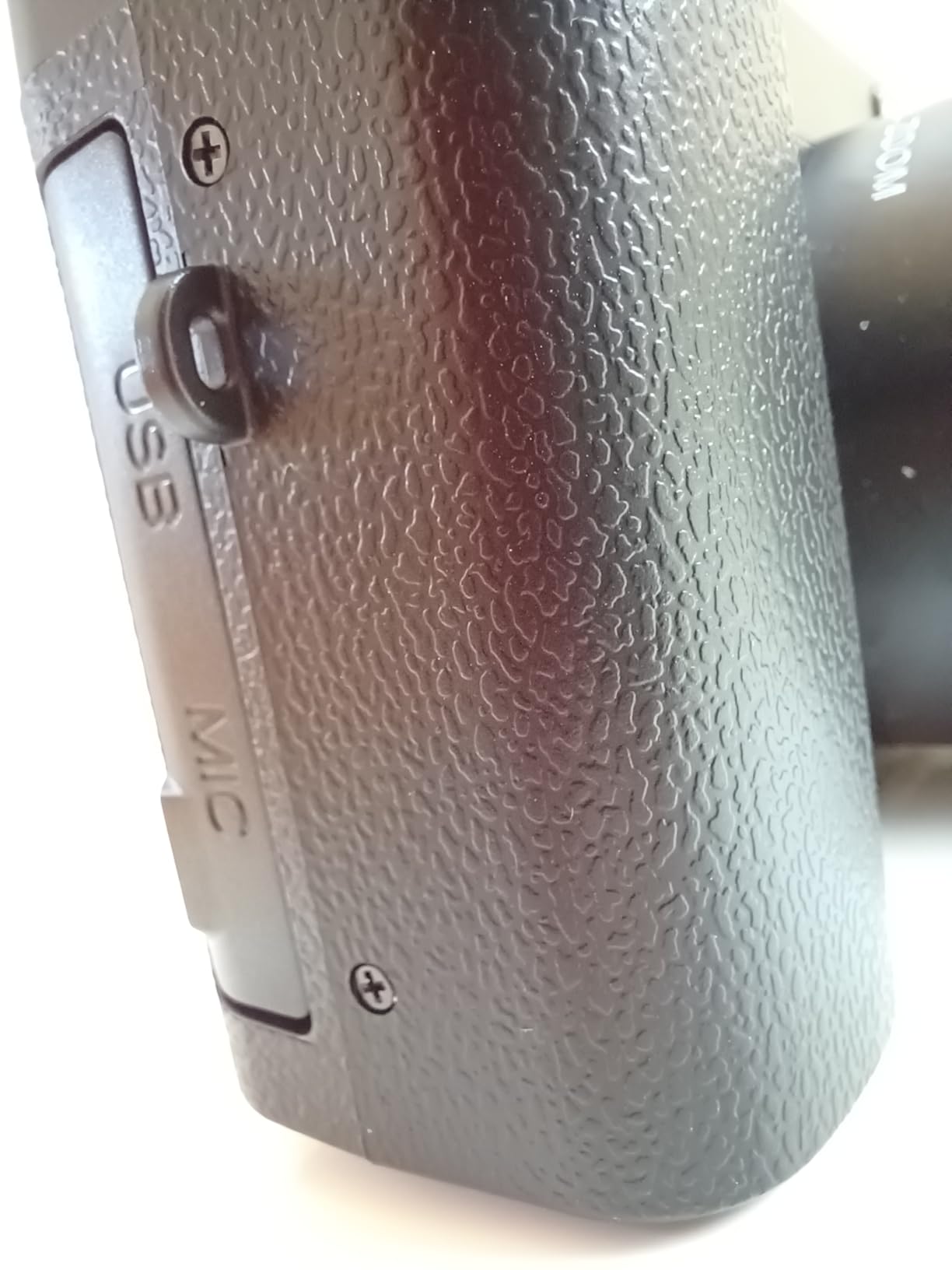 4K Digital Camera for Photography and Video, Autofocus 48MP Vlogging Camera for YouTube with 3'' 180°Flip Screen 16X Zoom Compact Travel Cameras with SD Card, 2 Batteries, Anti-Shake, Flash (Black) - Customer Photo 1