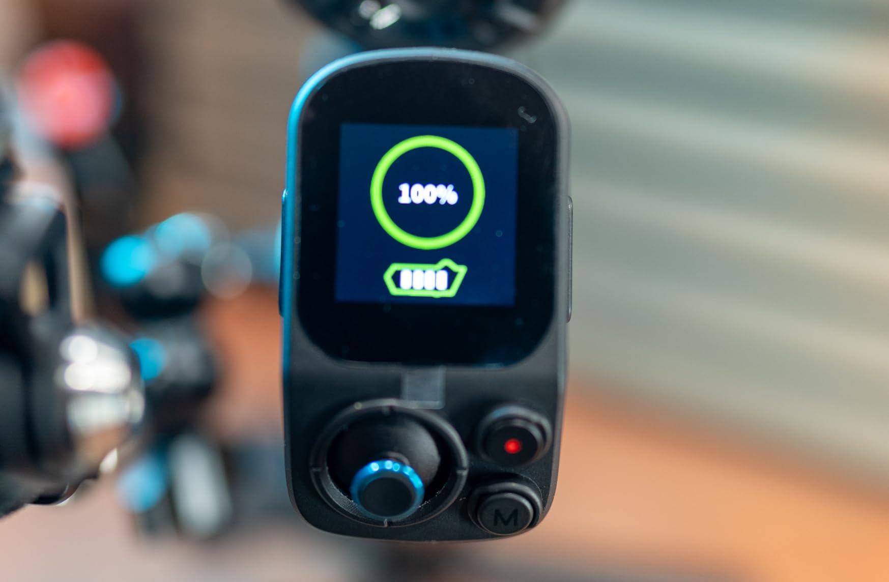 FeiyuTech SCORP 3 KIT Gimbal Stabilizer for DSLR and Mirrorless Camera,Built-in AI Tracking,Detachable Handle,3-Axis Gimbal for Sony/Canon/Nikon/Fujifilm, Max 7.721lbs,Touch Screen with Case - Customer Photo 1