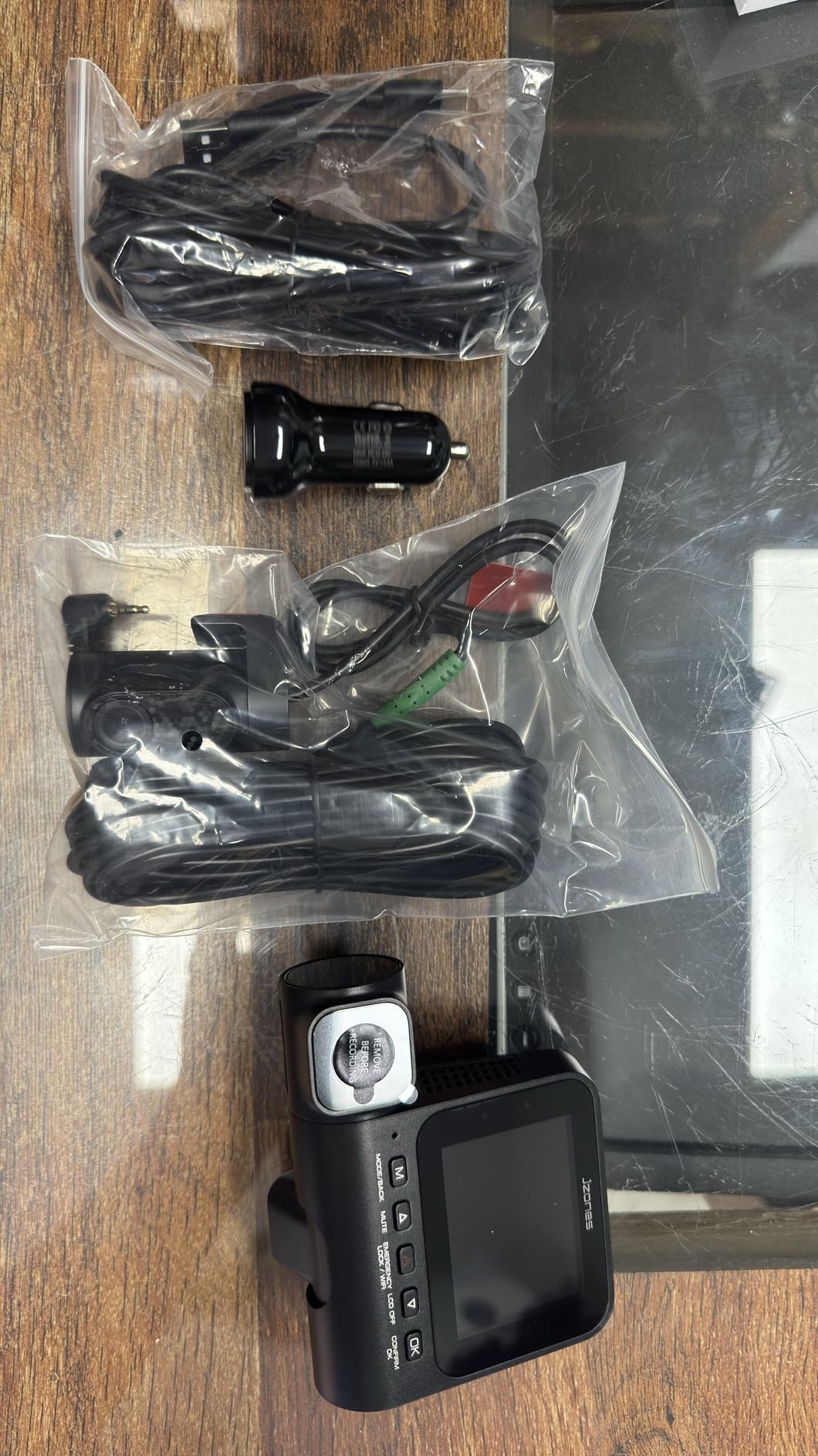 Dash Cam Front and Rear: 4K+1080P+1080P 3 Channel Dash Camera for Cars, STARVIS 2 Sensor Dash Camera with HDR Night Vision, 24H Parking Mode Car Camera with GPS, Free 64GB Card - Customer Photo 1