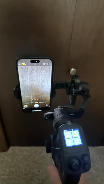 FeiyuTech SCORP Mini 3 Pro Gimbal Stabilizer for Camera, Max 59ft AI Tracking, Gimbal with Remote Handle&Cooling Mount, for Sony/Canon/Nikon/Gopro/DJI Action 5 pro/iPhone(Max 4.4lbs) Vertical Shooting - Customer Photo 2