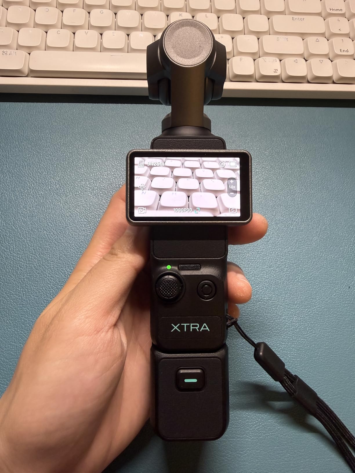 Xtra Muse, Vlogging Camera with 1'' CMOS & 4K/120fps Videos, Pocket Camera with 3-Axis Gimbal Stabilizer, Fast Focusing, Face/Object Tracking, Digital Video Camera for Photography, Digital Camera - Customer Photo 4