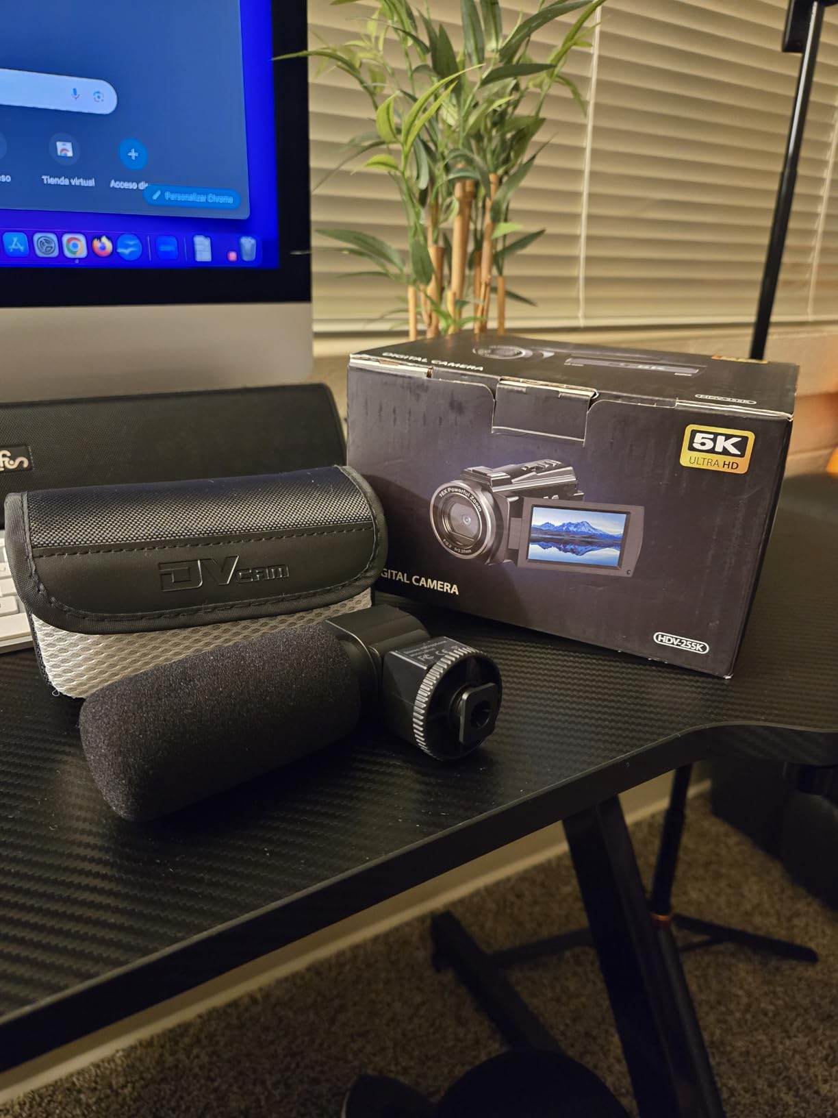 Video Camera, 5K Camcorder UHD 48MP WiFi Vlogging Camera for YouTube IR Night Vision Anti-Shake 16X Digital Zoom 3