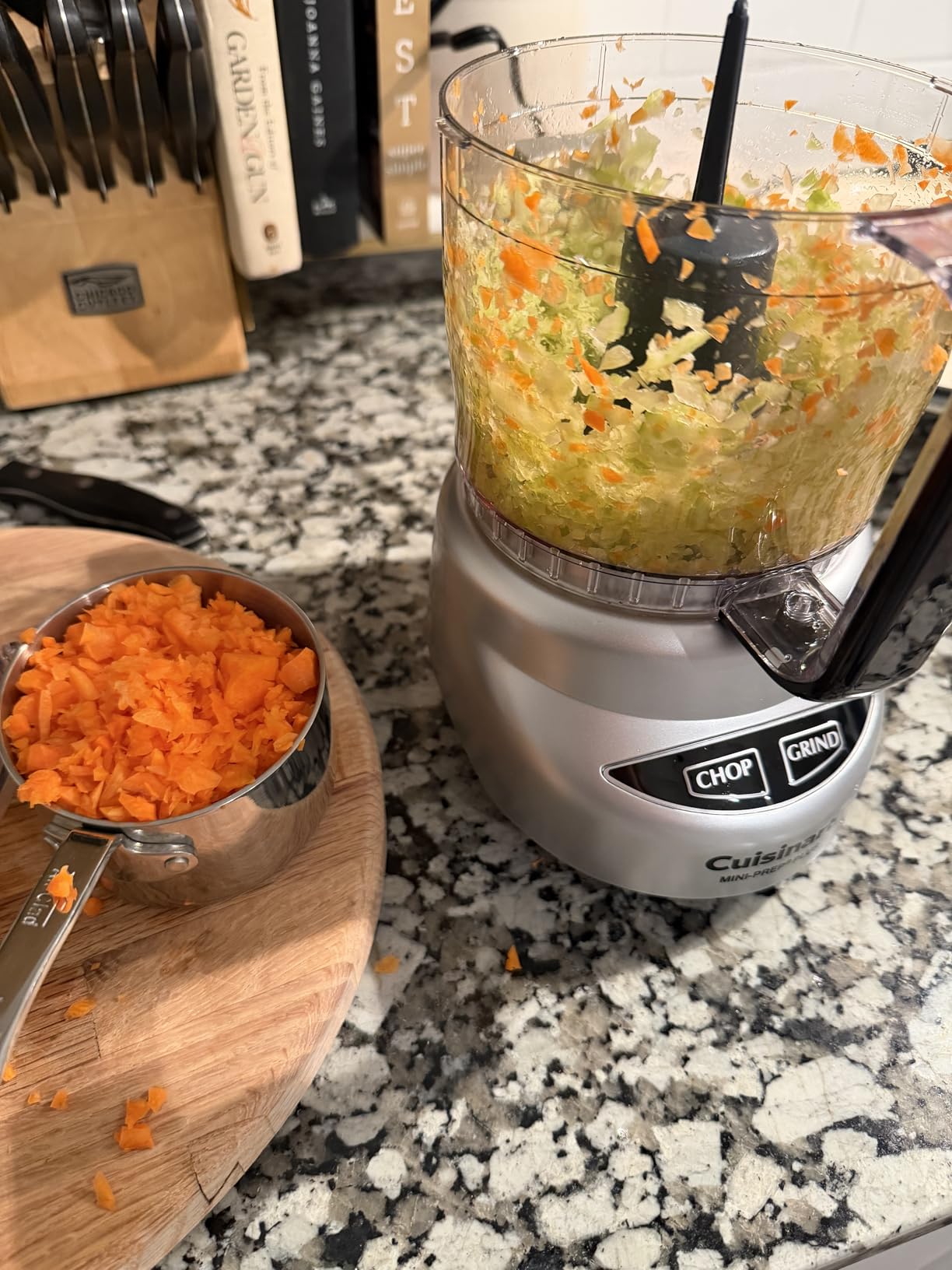 Cuisinart Mini-Prep Plus Food Processor, 24-Ounce Mini Food Processor to Chop Herbs, Vegetables, and Hard Cheese, 24-Ounce Work Bowl, Reversible Stainless Steel Blade, DLC-2ABC, Brushed Chrome - Customer Photo 2