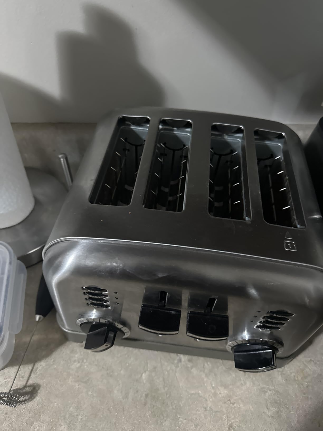 Cuisinart CPT-180P1 4 Slice Compact Stainless Steel Toaster with Extra-Wide Slots for Bread, French Toast, Bagels & Pastries - Customer Photo 1