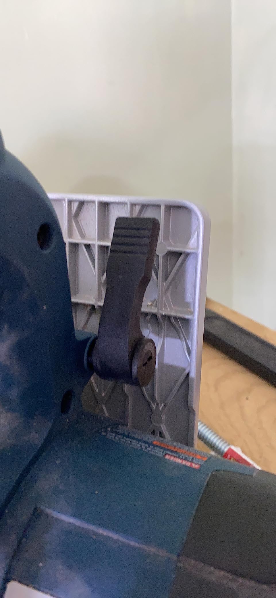 Bosch CS10 7-1/4 In. Circular Saw - Customer Photo 1