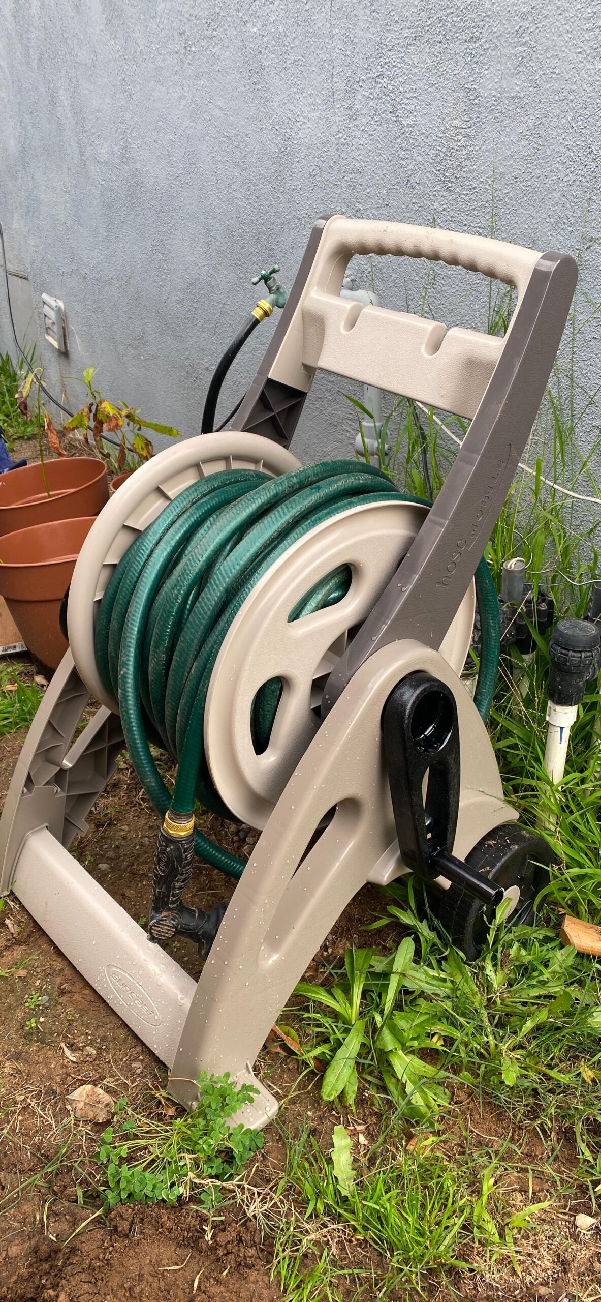 Suncast 175 ft. Hosemobile Garden Hose Reel Cart with 6