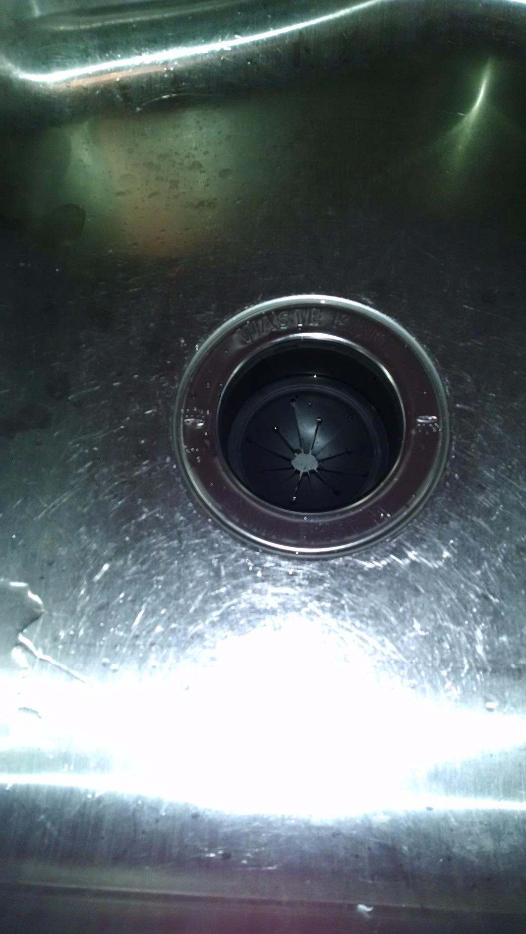 Waste King L-1001 Garbage Disposal for Kitchen Sink with Power Cord - Customer Photo 2