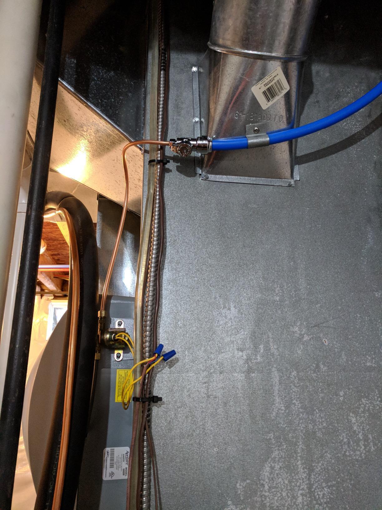 AprilAire 600M Whole-House Humidifier, Manual High Output Furnace Humidifier, Large Capacity Whole-House Humidifier for Homes up to 5,000 Sq. Ft., White - Customer Photo 1