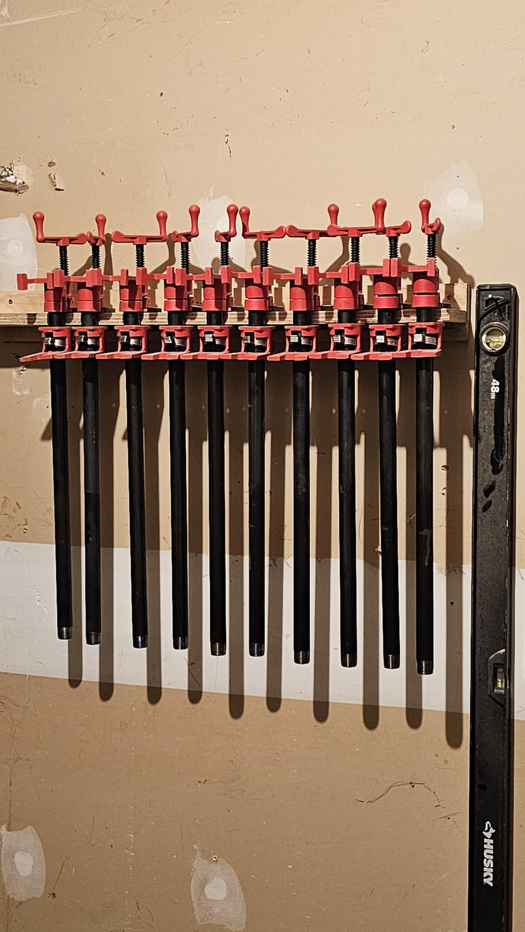 Bessey BPC-H34, 3/4-In. H Style Pipe Clamps - Incredibly Versatile, Easy To Assemble, Indispensable Workshop Clamp For Woodworking, Carpentry, Home Improvement, and DIY Projects - Customer Photo 2