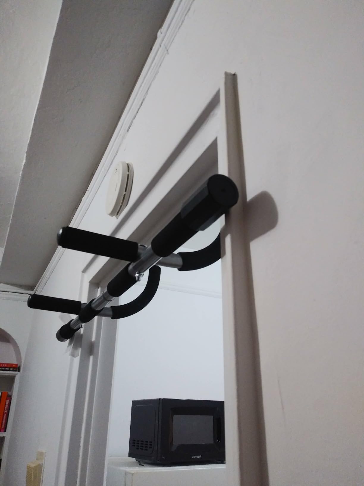 Iron Gym Pull-Up Bar - Total Upper Body Workout Bar for Doorway, Adjustable Width Locking, No Screws Portable Door Frame Horizontal Chin-up Bar, Fitness Exercise - Customer Photo 2