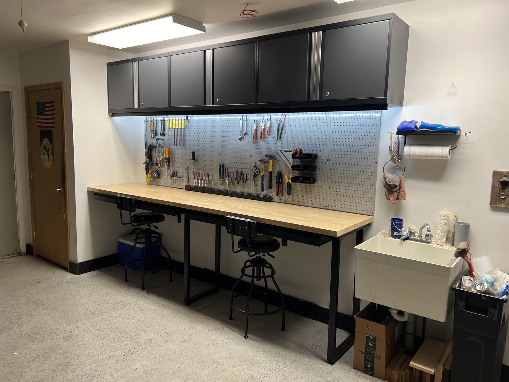 Wall Control 30-P-3232GV Galvanized Steel Pegboard Pack customer photo 1