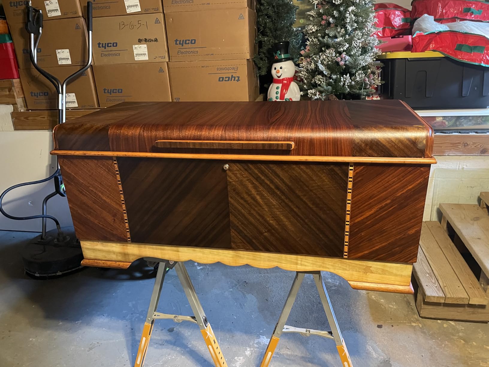 HOPE'S 100% Pure Tung Oil, Food Safe, Premium Waterproof Natural Wood Finish and Sealer for Indoor and Outdoor Projects,16 Fl Oz, 1 Pack - Customer Photo 1