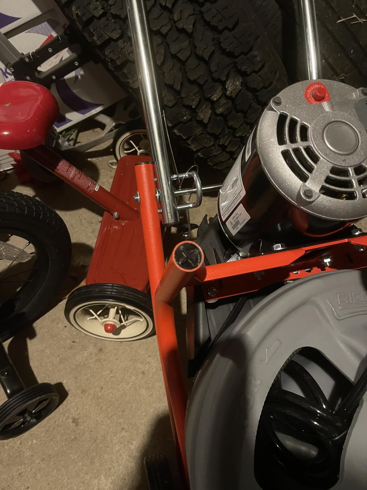 RIDGID K-400 Drain Cleaning 115-Volt Drum Machine Kit with AUTOFEED Control and C-32IW 3/8