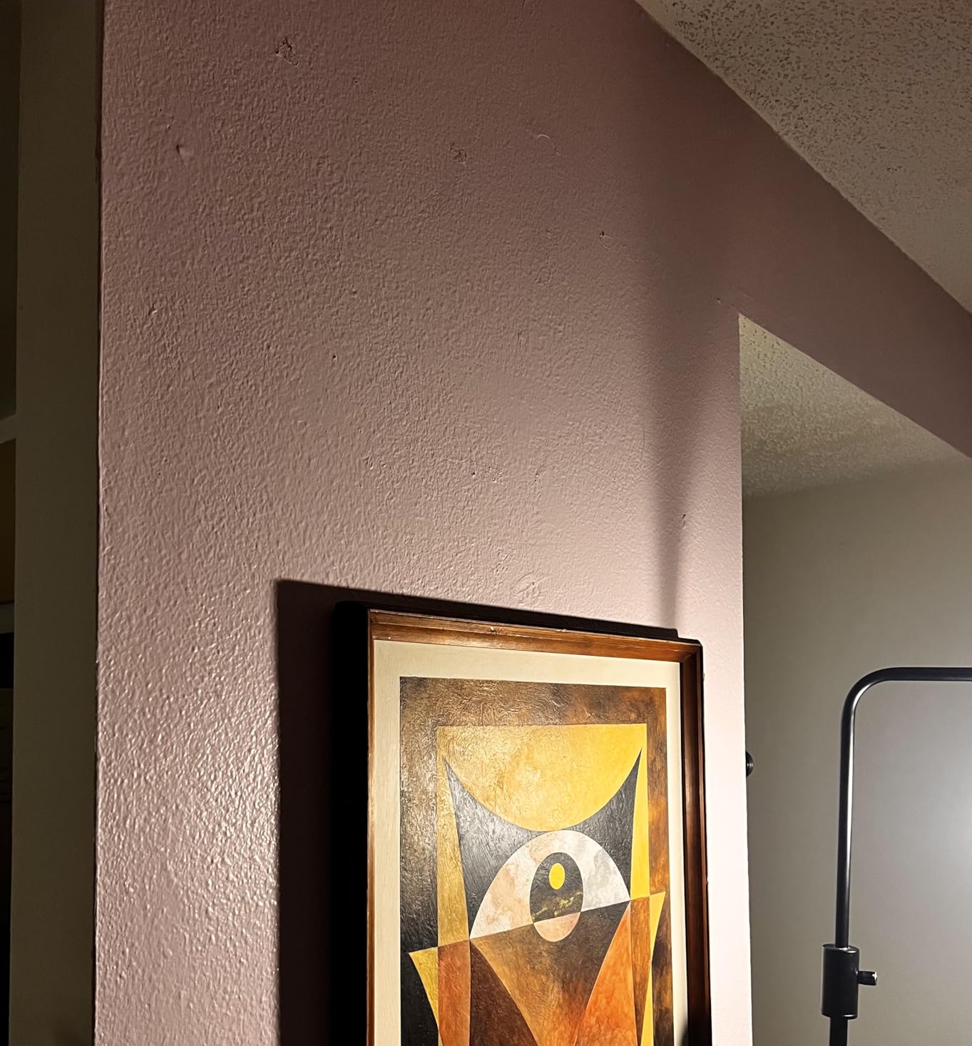 FrogTape Delicate Surface Painters Tape with PAINTBLOCK, 2 Inch Wide (1.88 In. x 60 Yds), Low Adhesion, Ideal for Freshly Painted Walls, Trim & Surfaces, Yellow, 1 Roll (280222) - Customer Photo 2