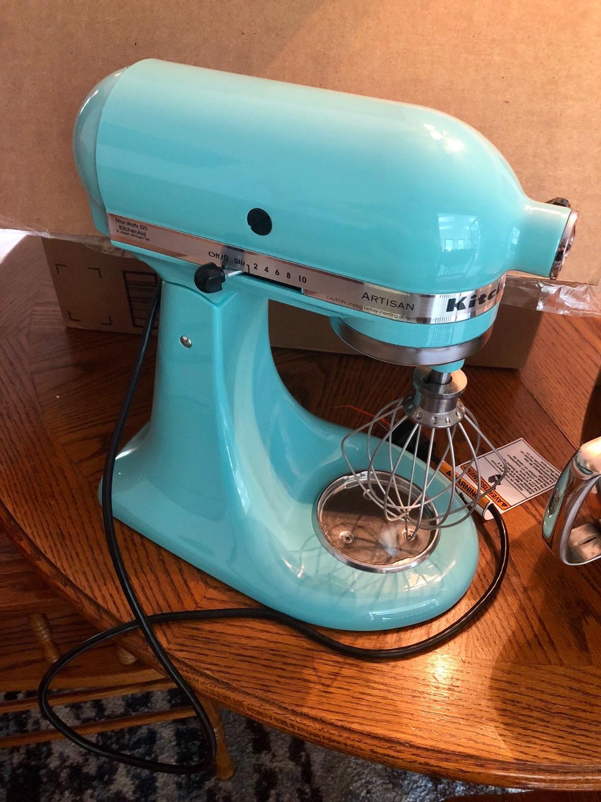 KitchenAid Artisan Series 5 Quart Tilt Head Stand Mixer with Pouring Shield KSM150PS, Aqua Sky - Customer Photo 2