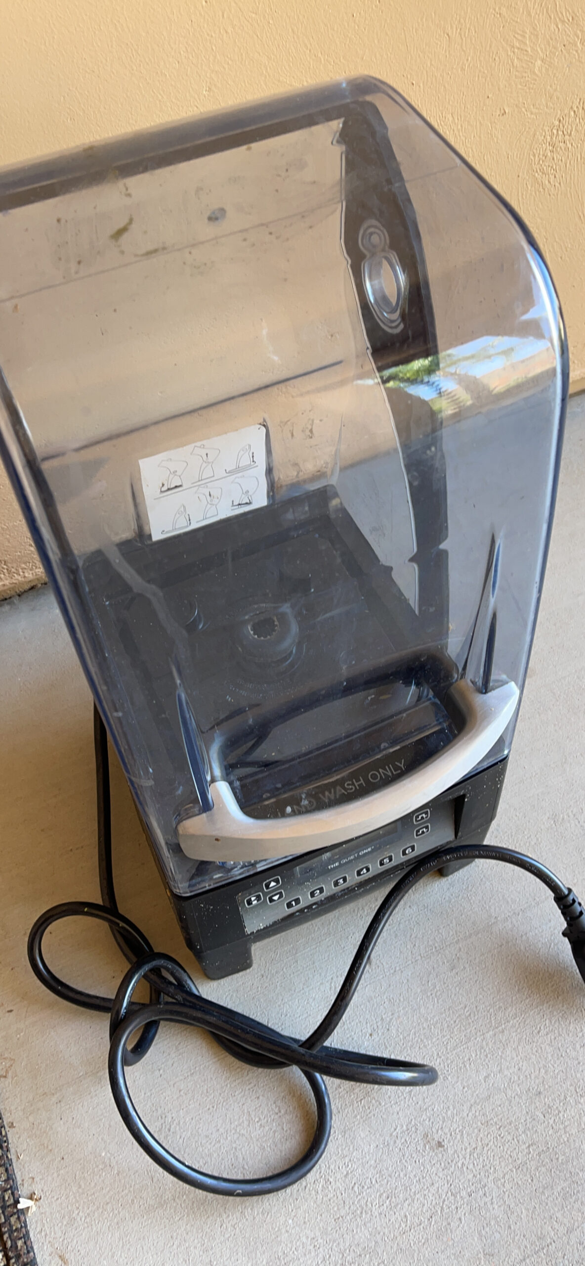 Vitamix 36019 36019-1 Vita-Mix Quiet One Blender 48 oz, Black - Customer Photo 2