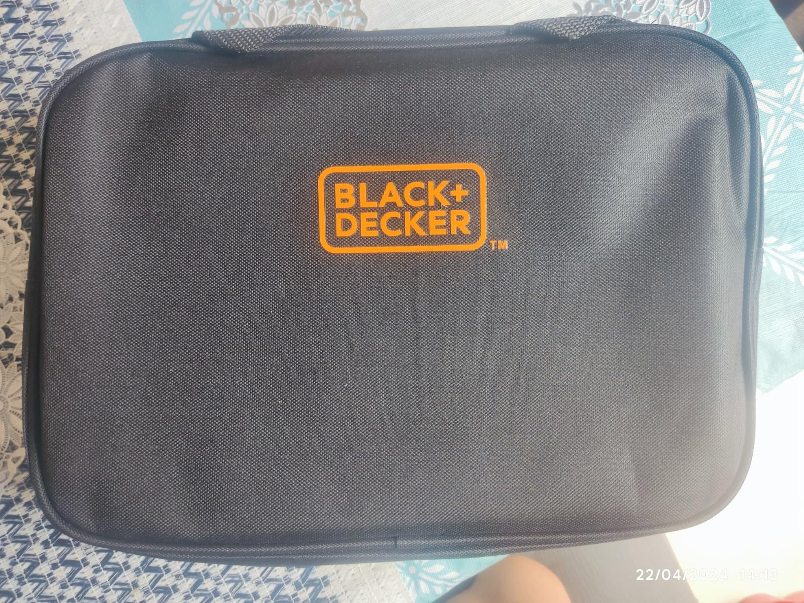 BLACK+DECKER 20V MAX POWERCONNECT Cordless Drill Driver Kit with Drill Bit Set and Sockets, 100 pc. Tool Kit for Home, Battery and Charger Included (BDC120VA100) - Customer Photo 2