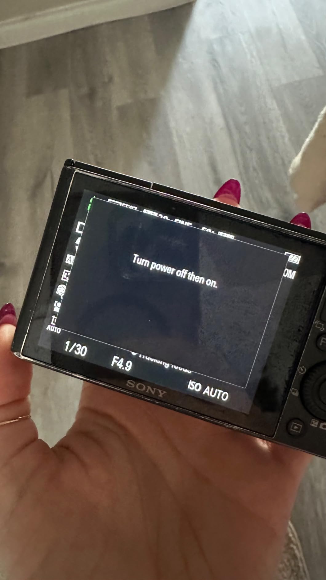 Sony RX100 20.2 MP Premium Compact Digital Camera w/ 1-inch sensor, 28-100mm ZEISS zoom lens, 3