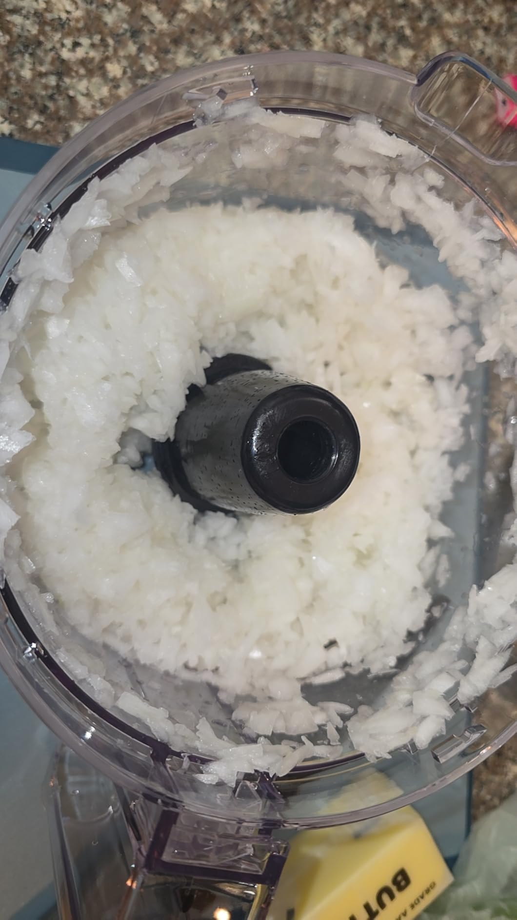 Hamilton Beach Food Processor & Vegetable Chopper for Slicing, Shredding, Mincing, and Puree, 10 Cups + Easy Clean Bowl Scraper, Black and Stainless Steel (70730) - Customer Photo 2