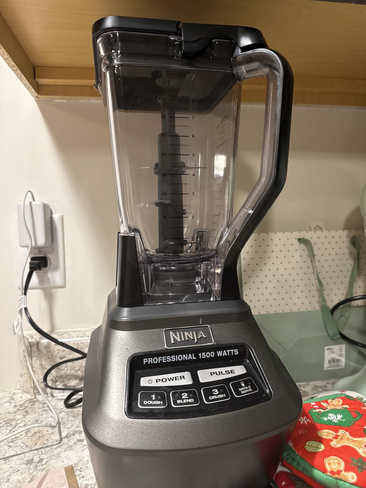 Ninja Mega Kitchen System, 1500W, 72 oz. Full-Size Blender & 8-Cup Food Processor with (2) 16 oz. Cups, Black, BL770 - Customer Photo 5