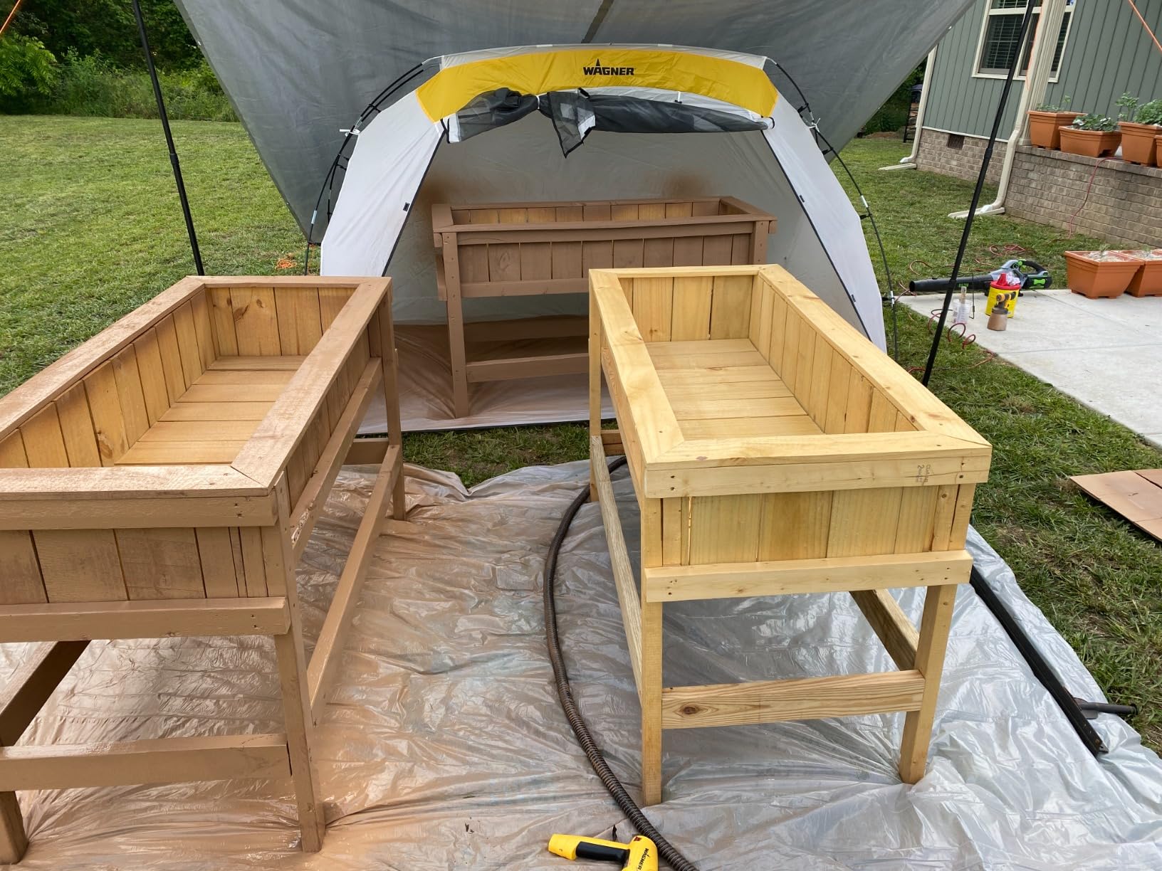 Wagner Spraytech 0529011 FLEXiO 570 Handheld HVLP Paint Sprayer, Sprays Most Unthinned Latex, Includes iSpray Nozzle, Complete Adjustability for All Needs Multi-Colored - Customer Photo 4