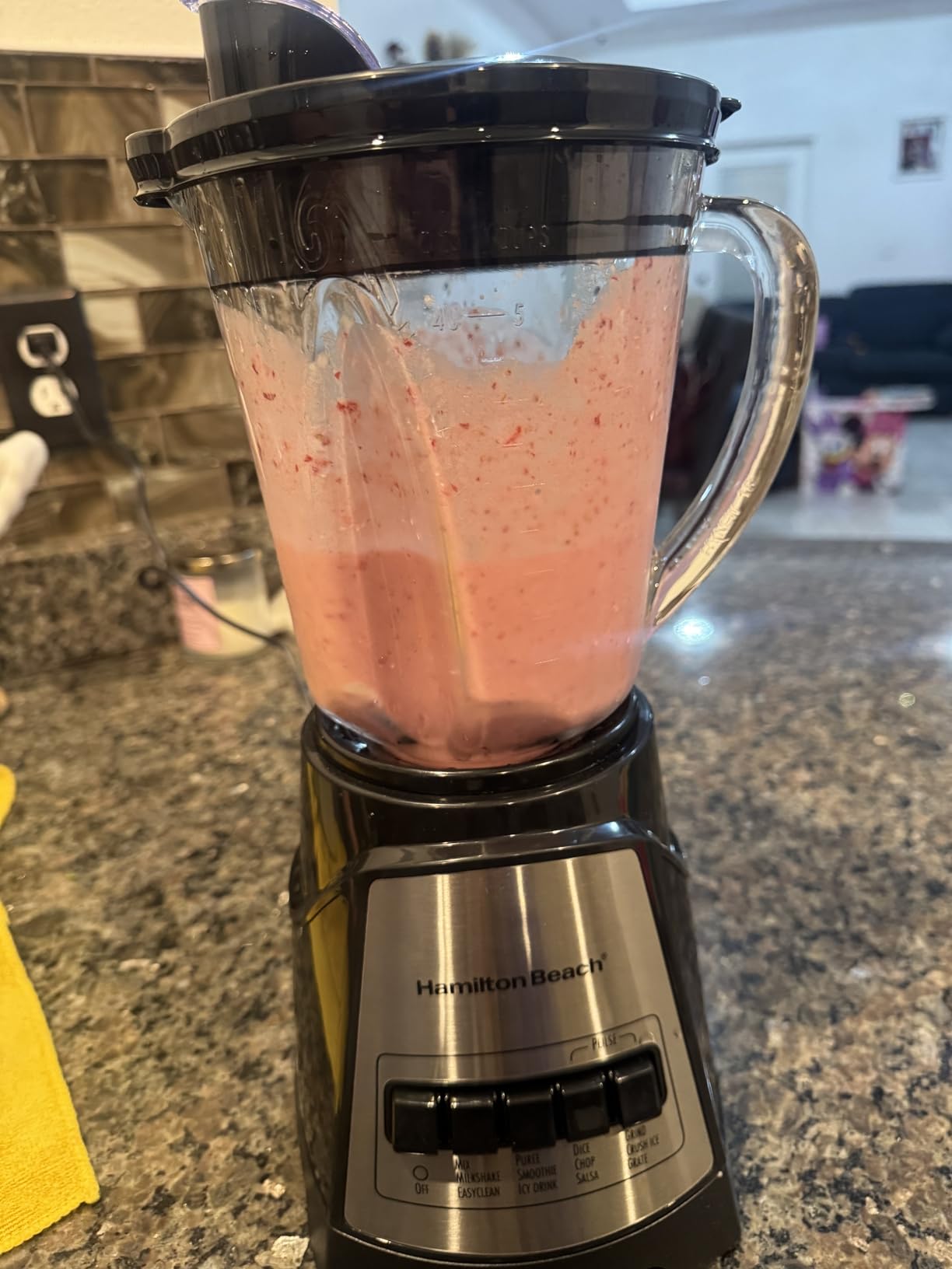 Hamilton Beach Power Elite Wave Action Blender For Smoothies, 40 Oz Glass Jar, 12 Functions Including Puree, Crush Ice, 700 Watts - Black (58148A) - Customer Photo 2