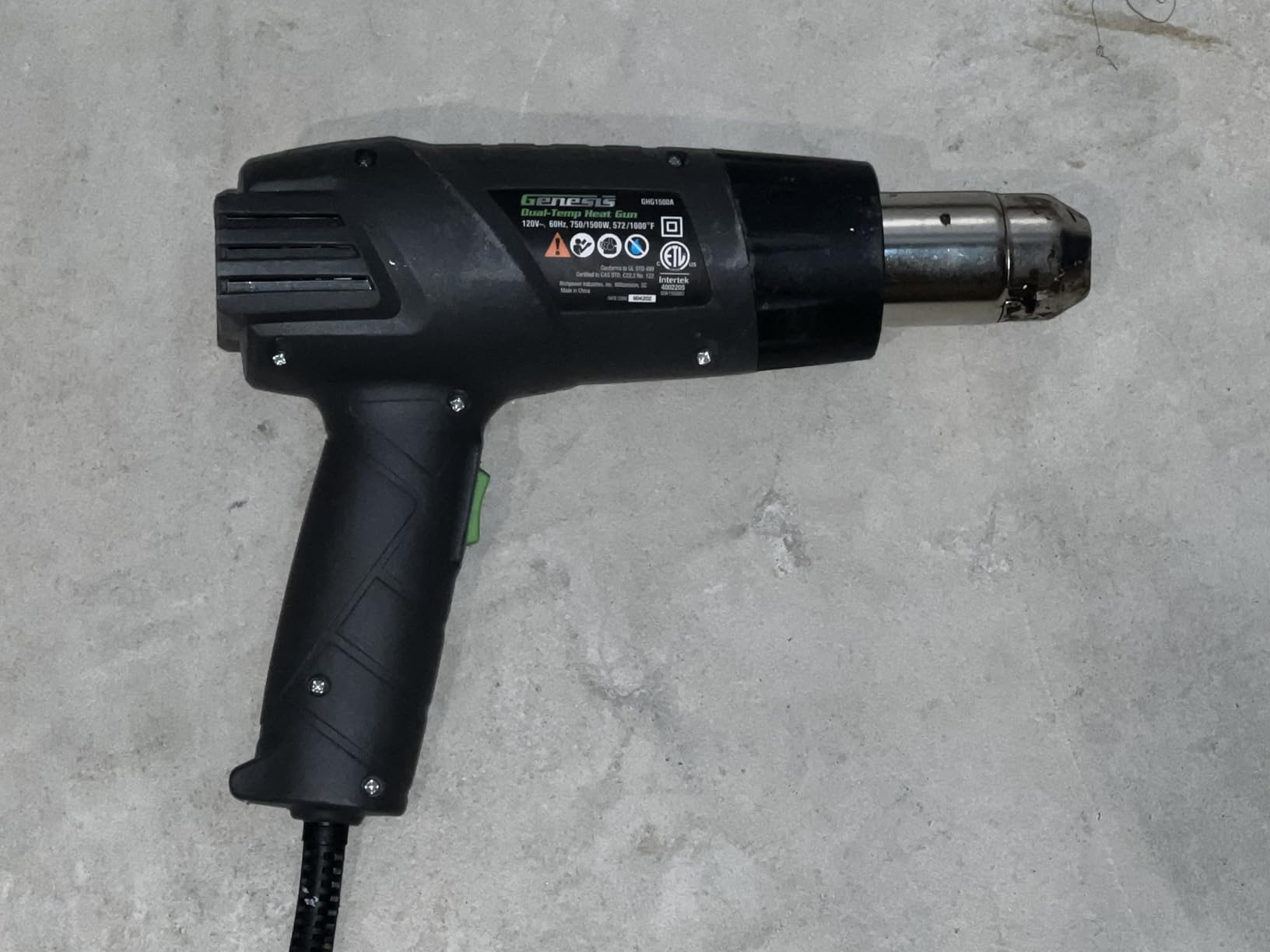 Genesis GHG1500A Dual Temperature Heat Gun Kit With Fast Heat High And Low Settings 572F/1000F, Air Reduction Nozzle, Reflector Nozzle, And Two Deflector Nozzles with 2 Year Warranty - Customer Photo 1