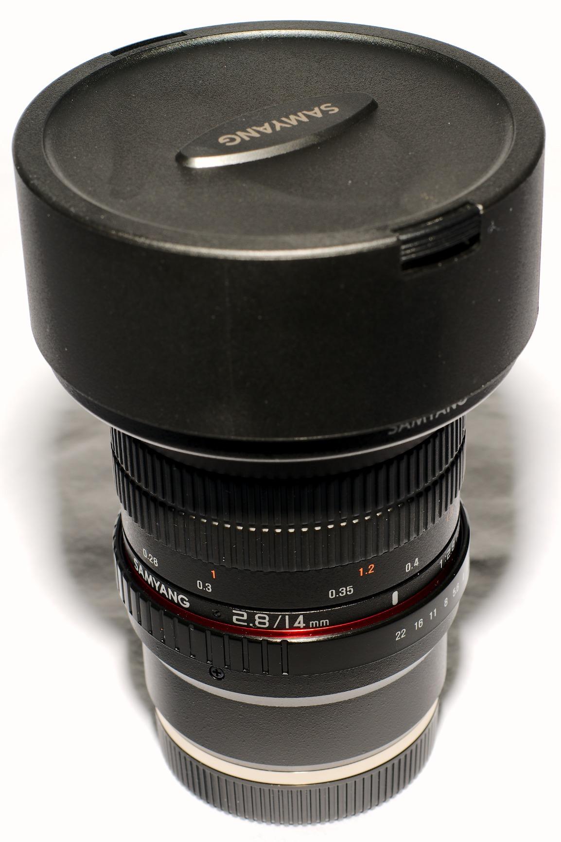 Samyang 14mm F2.8 Full Frame Ultra Wide Angle Lens for Sony E - Built-In AE Chip, Manual Focus, Low Distortion, Wide Aperture, Petal Hood, One Size (Black) - Customer Photo 2